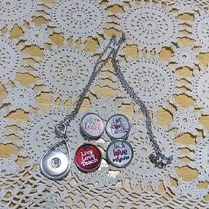 Snap Jewelry Teacher Theme Necklace with 4  buttons, nwot
